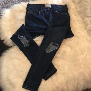 Free People High Rise Busted Knee Skinnies 28L